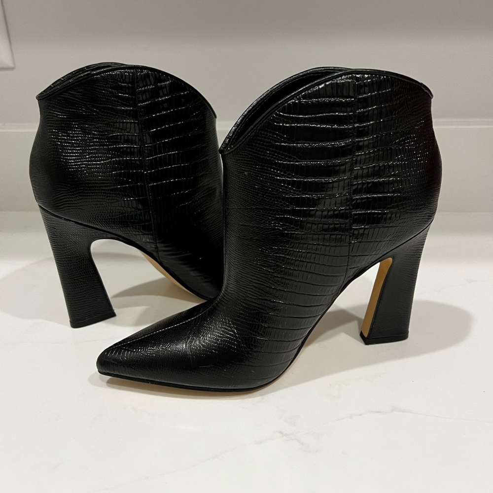 Marc Jacobs Black Ankle Boots